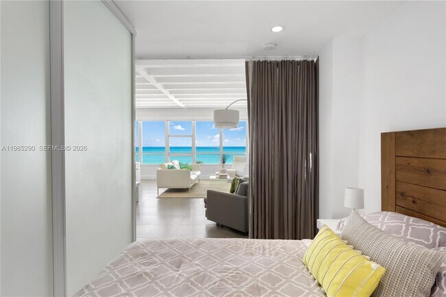 Building Photo - 4925 Collins Ave