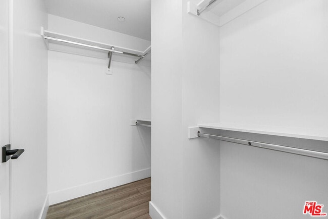 Building Photo - 3632 Keystone Av