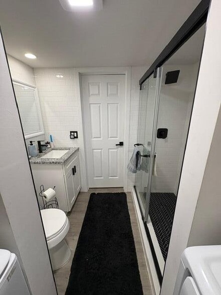 Building Photo - 303 Arabian Rd