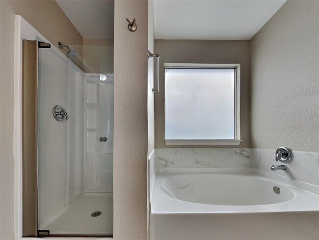 Building Photo - 21851 Whispering Forest Dr