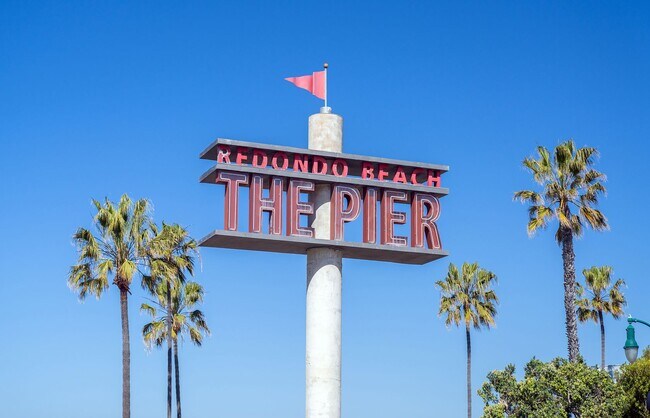 Building Photo - Mathews Avenue