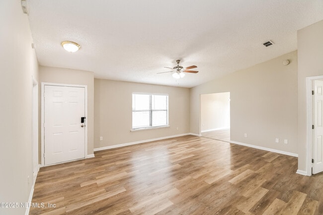 Building Photo - 7625 Ginder Ct