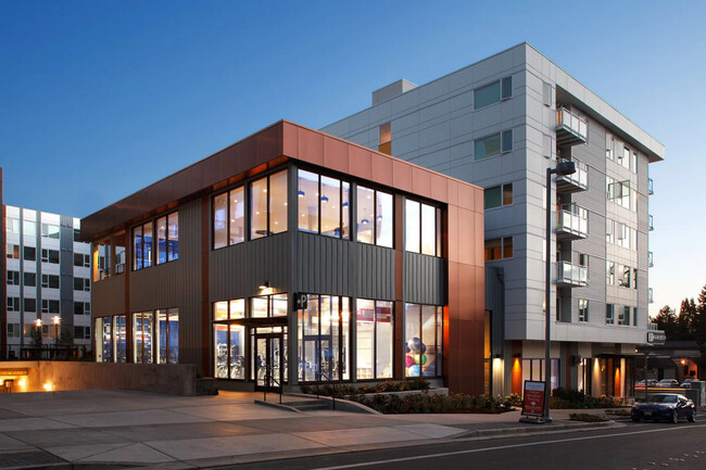 Building Photo - 2720 152nd Ave NE