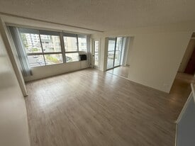 Building Photo - 1621 Dole St