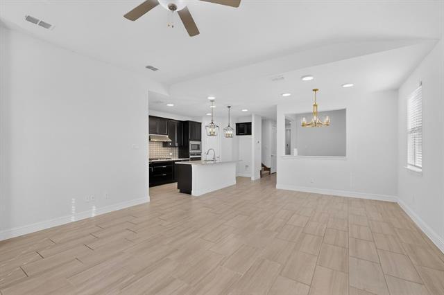 Building Photo - 7213 Bronco Blf