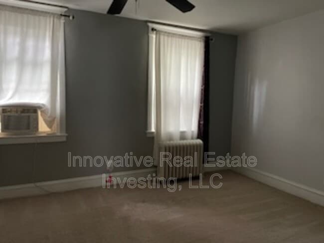 Building Photo - 4806 McKean Ave