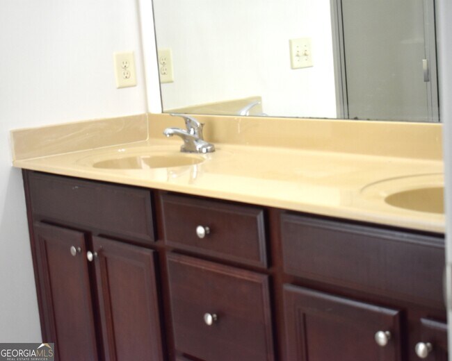 Building Photo - 3567 Archgate Ct