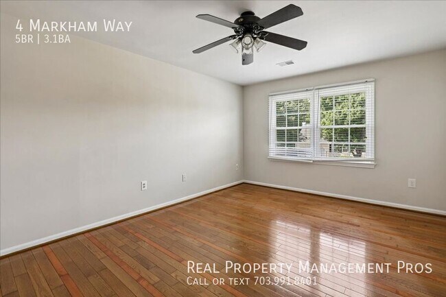 Building Photo - 4 Markham Way
