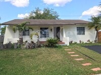 Building Photo - 21102 SW 97th Pl