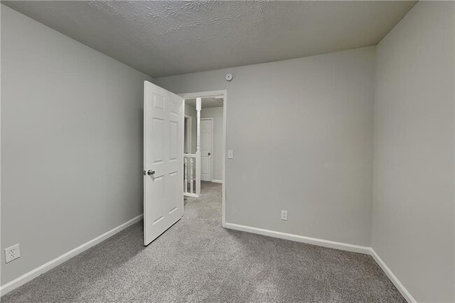 Building Photo - 10515 Colony Glen Dr