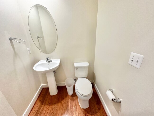 Building Photo - Amazing 3 BR/3.5 BA Townhome in Hyattsville!