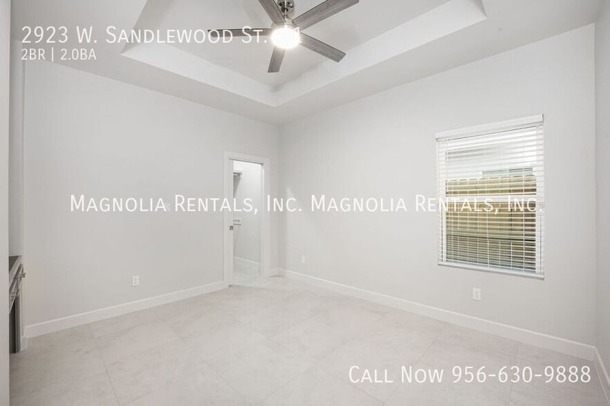 Building Photo - 2923 W Sandlewood St