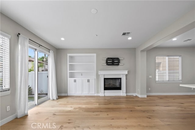 Building Photo - 11021 Van Uffelen Dr