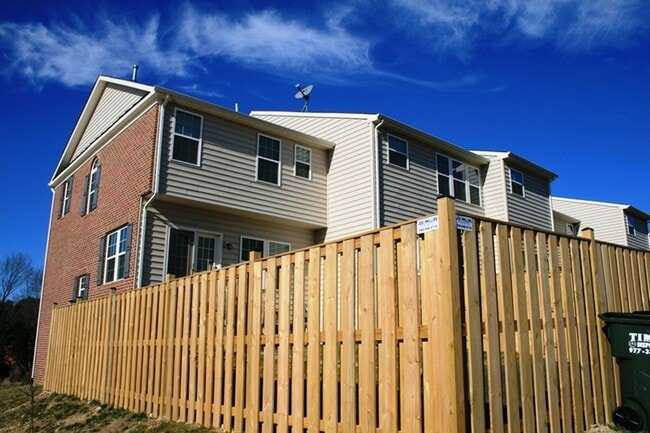 Building Photo - 2775 Aldersgate Way