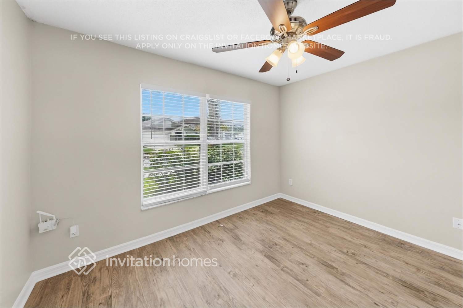 Building Photo - 1327 Aguacate Ct