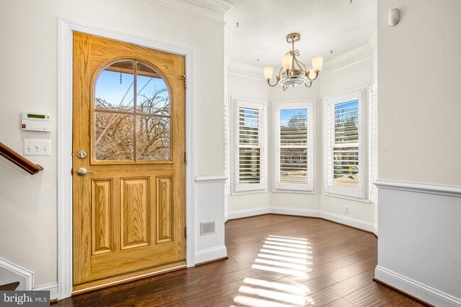 Building Photo - 211 Mill St