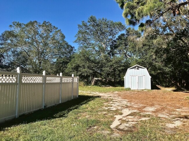 Building Photo - private pool home in Kensington Park - Sar...