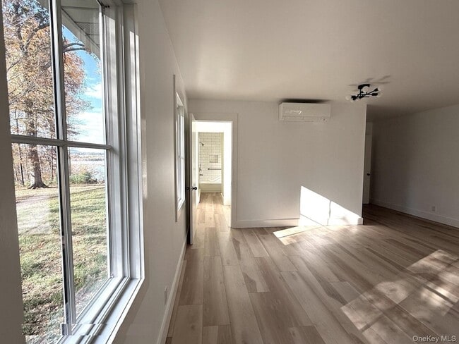 Building Photo - 5265 NY-9G