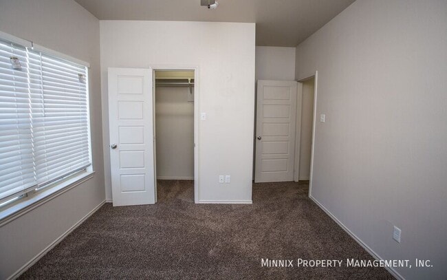 Building Photo - 12007 Englewood Ave