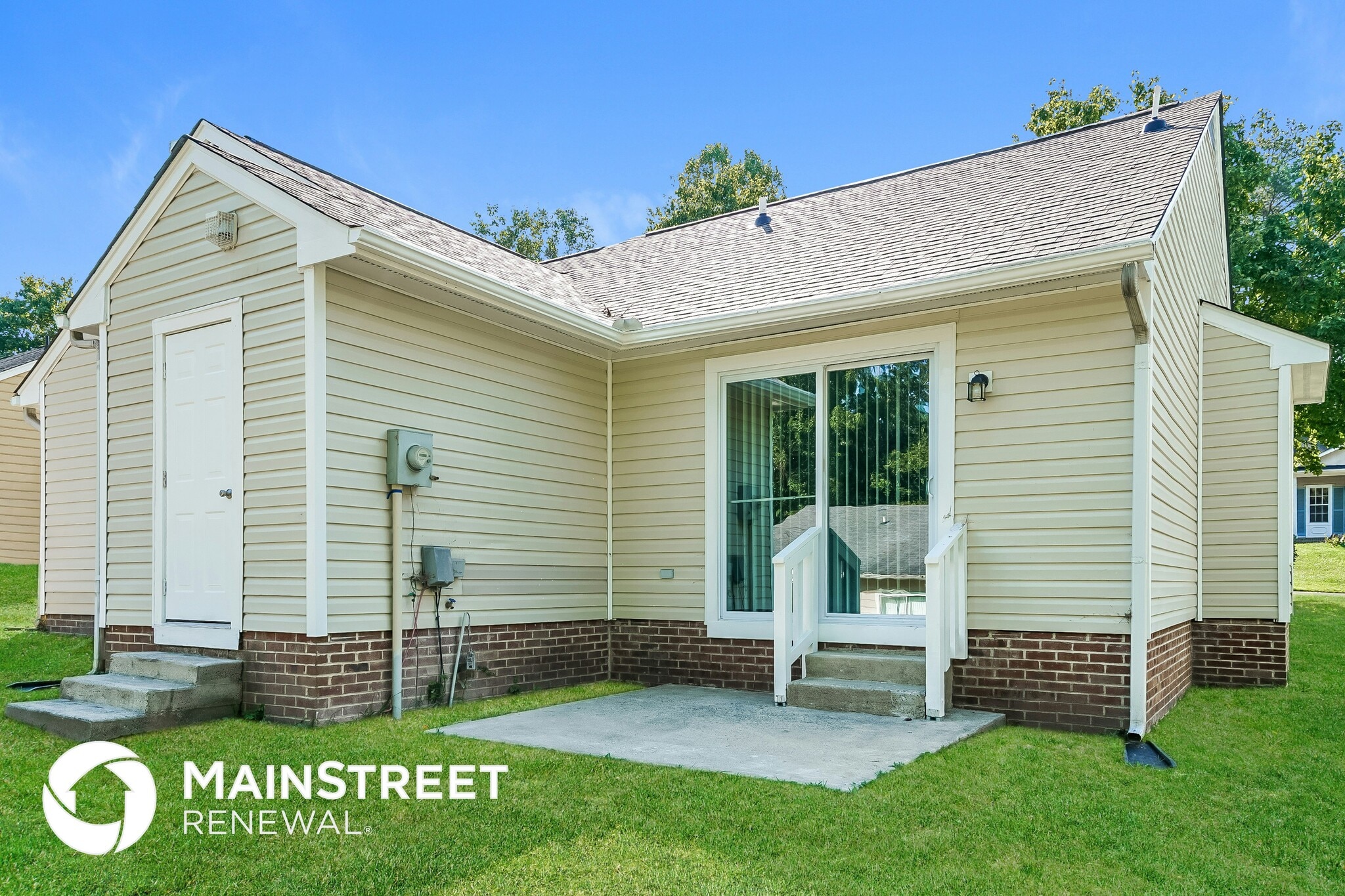 Building Photo - 1915 Collier Rd