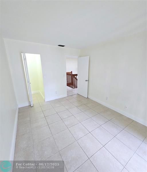 Building Photo - 2233 Nova Village Dr