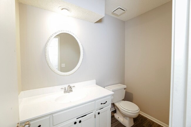 Building Photo - 6809 W 149th Terrace
