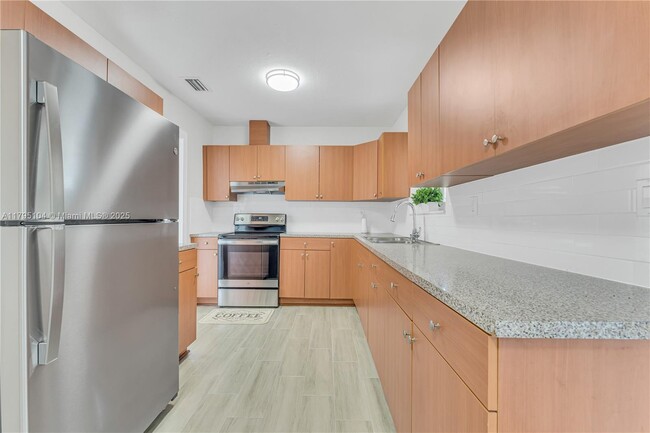 Building Photo - 29731 SW 147th Ave