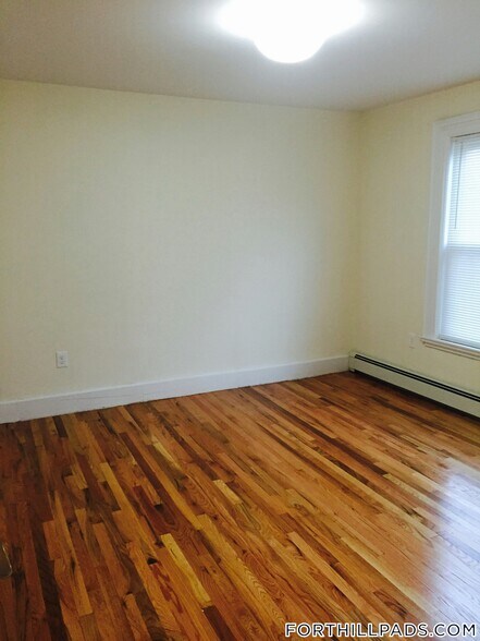Building Photo - 42 Marcella St