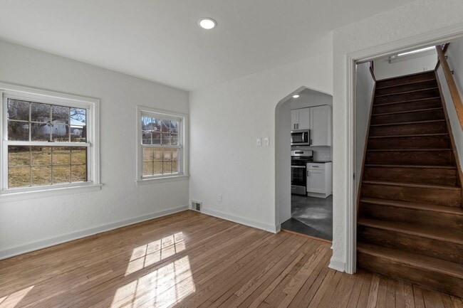 Building Photo - READY for Move-In! Fully RENOVATED 3 bedroom in WEST MIFFLIN! COME CHECK IT OUT!