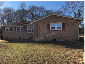 Building Photo - "Charming 3-Bedroom Retreat in Simpsonville with Spacious 1300 sqft Layout
