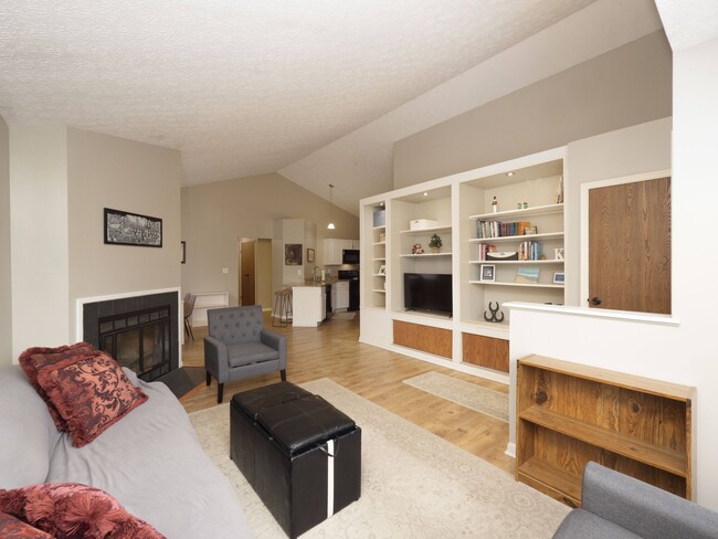 Building Photo - 3635 Wango Ct