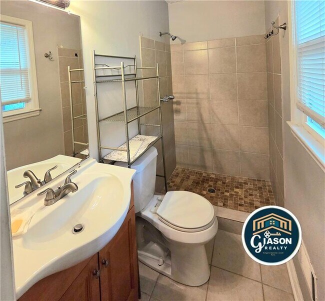 Building Photo - 1227 Dove Ct