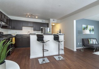 Building Photo - The Enclave