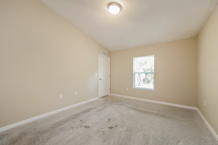 Building Photo - 9023 Aegean Cir