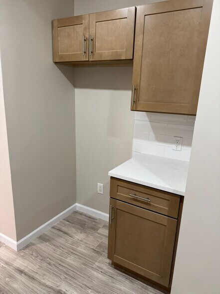 Building Photo - 7506 4th Ave