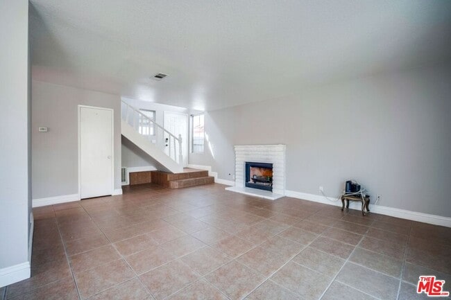Building Photo - 13088 Tonikan Dr