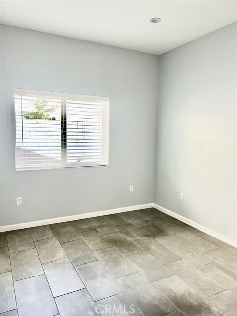 Building Photo - 1040 Ruberta Ave