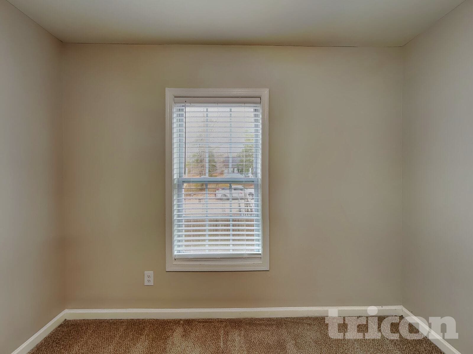 Building Photo - 1218 Azalea Dr