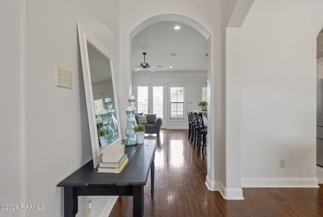 Building Photo - 103 Heron Point Dr