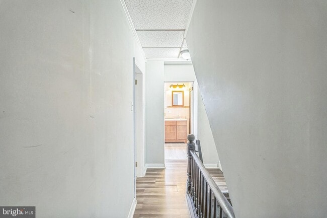 Building Photo - 4658 Mansion St