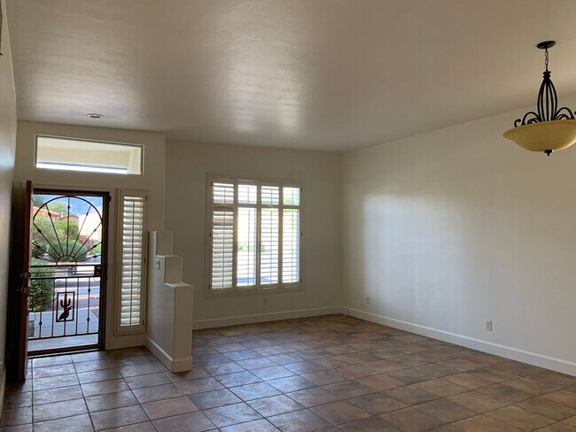 Building Photo - 3 bedroom, 2 bath with 2 car garage