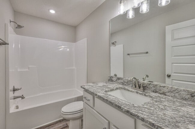 Building Photo - Modern Townhome in Manchester TN