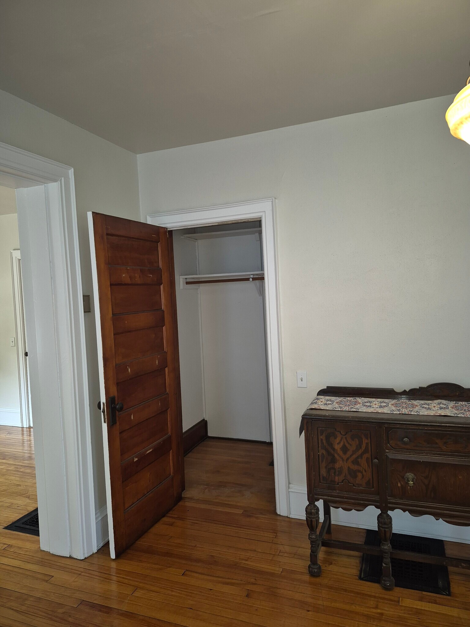 Closet - 1047 E Gorham St