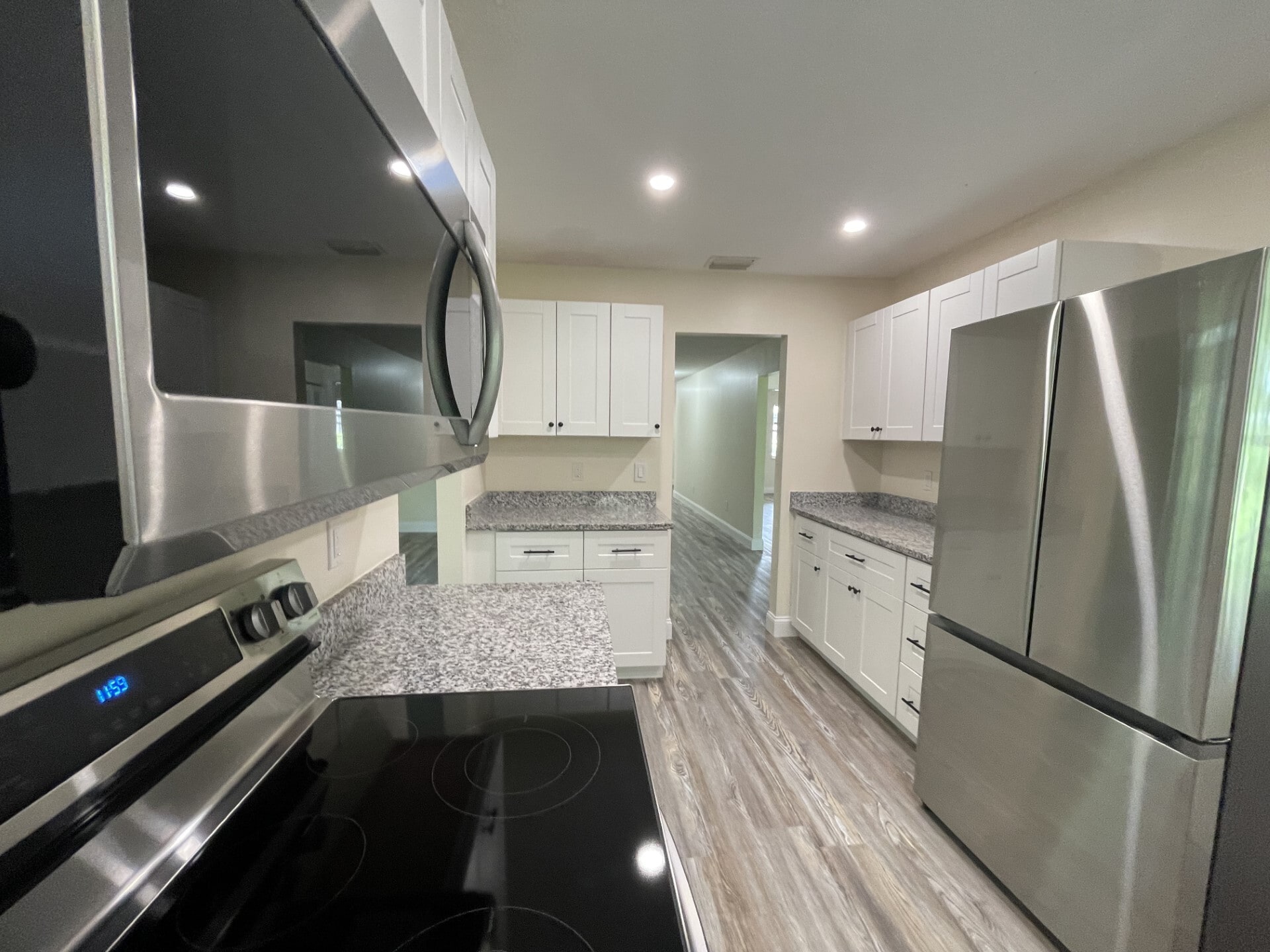 Building Photo - 244 Coral Reef Ct N