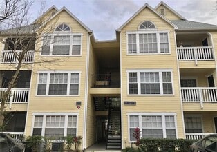 Building Photo - 1055 S Hiawassee Rd