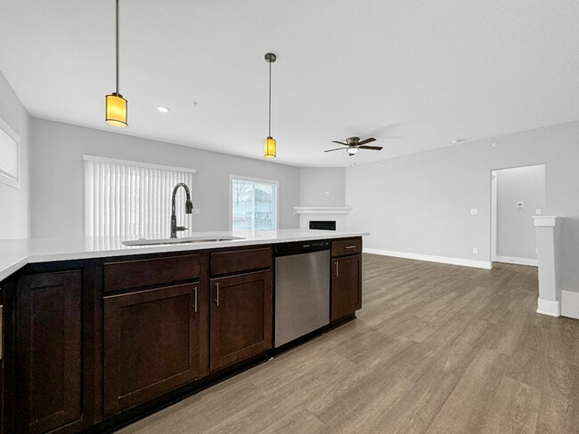 Building Photo - 4461 Lower Beaver Rd