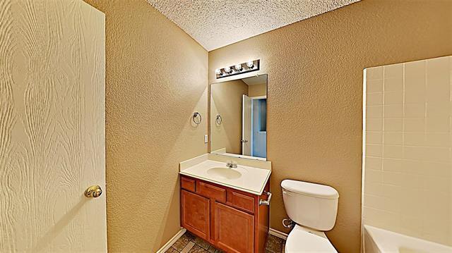 Building Photo - 5705 Giddyup Ln