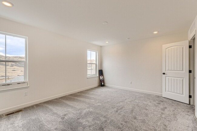 Building Photo - 181 Lullaby Ln
