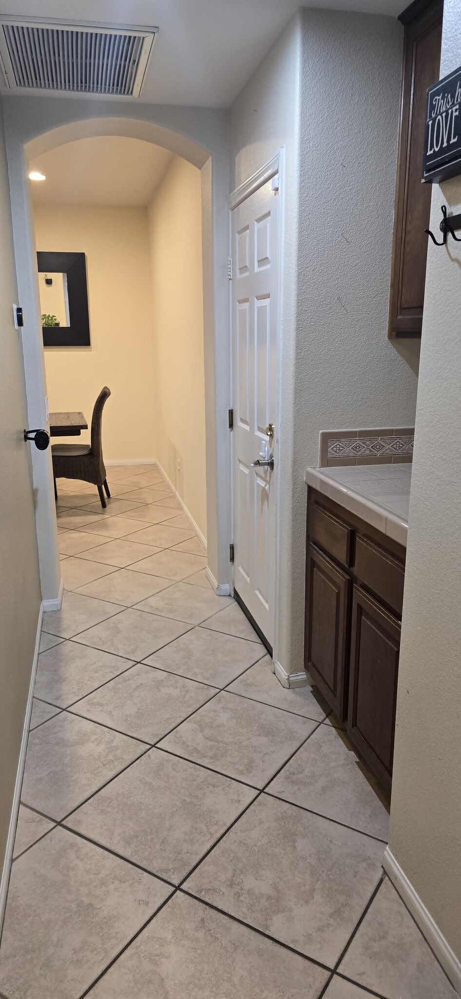 Building Photo - 395 Plaza Calimar