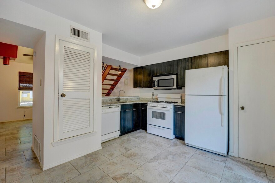 Building Photo - 3452 Willowrun Dr